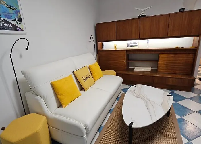 Armorial Cosy 100m Apartment Deauville