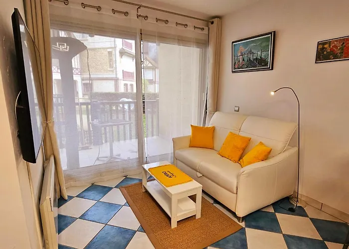 Armorial Cosy 100m Deauville